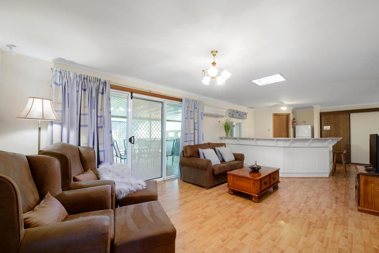 Moonta Bay Accommodation Port Moonta 외부 사진