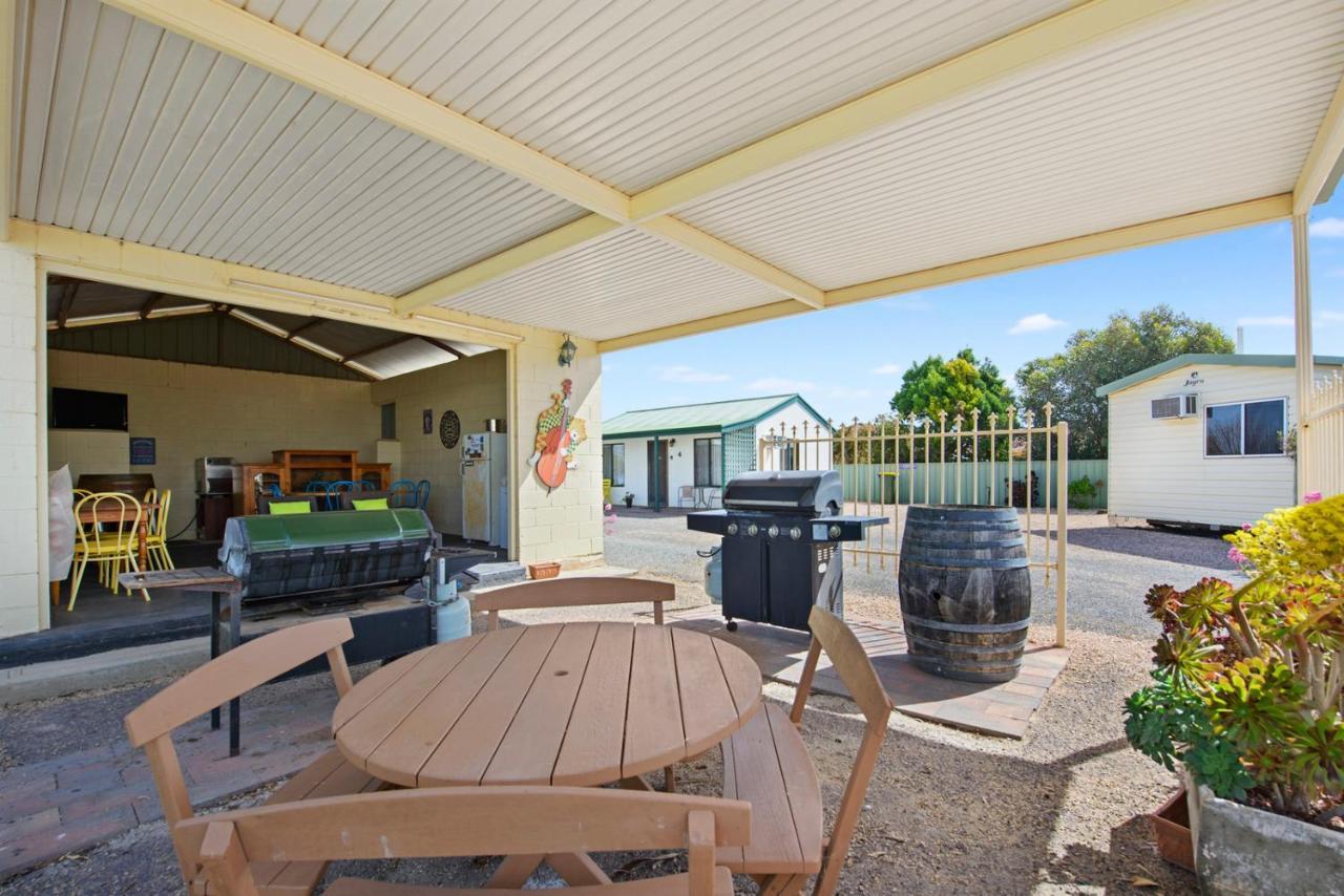 Moonta Bay Accommodation Port Moonta 외부 사진
